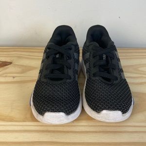 Adidas|Black and White Running Sneakers sz 7